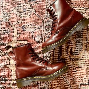 🍒 ✨Cherry Red Authentic Doc Martens✨ 🍒